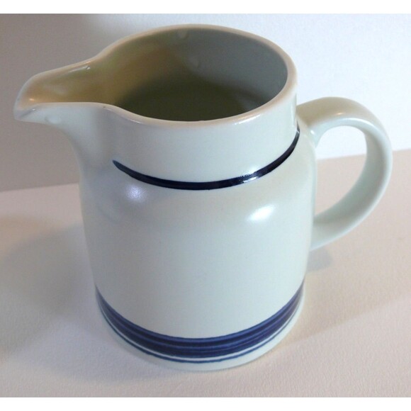 vintage ROYAL DOULTON BISCAY Sugar Bowl lid & Creamer Set  England stoneware - Picture 2 of 9